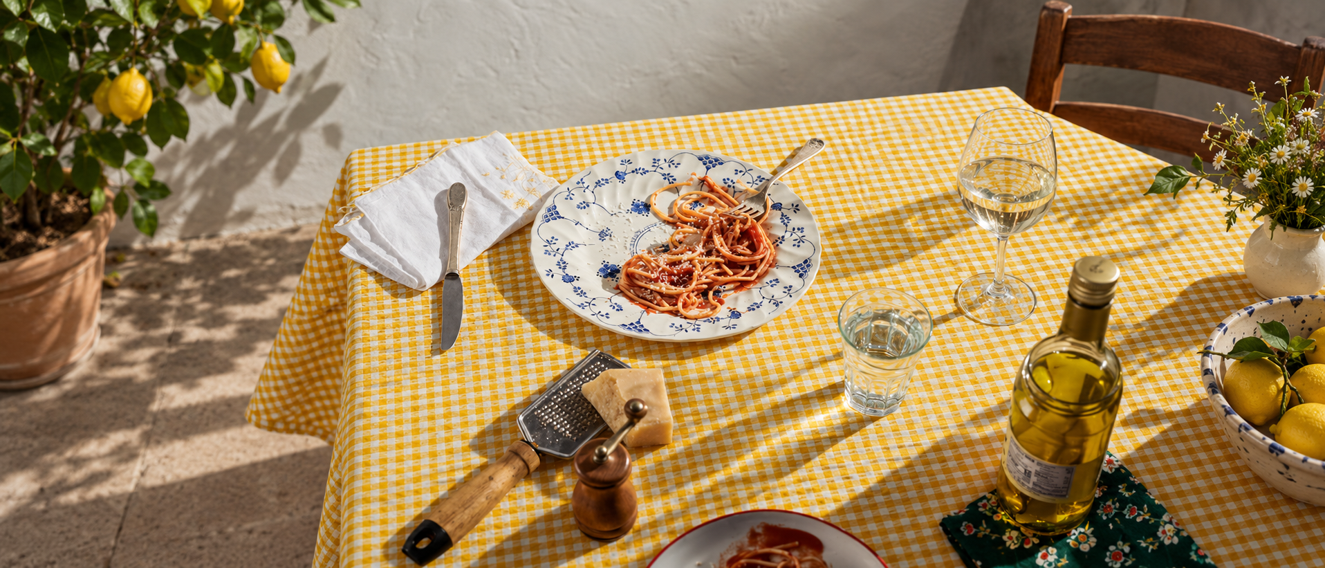 Shared meal setting with patterned ceramic plates