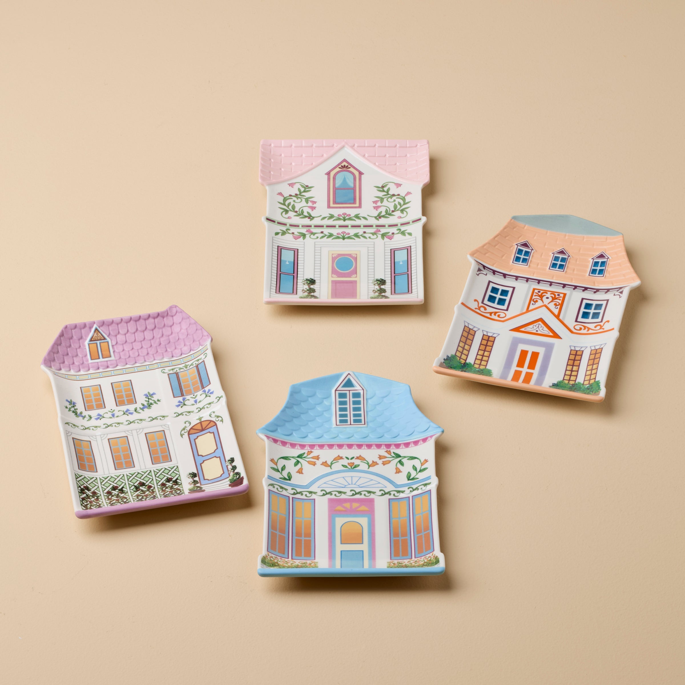 Vintage Cottage House Accent Decorative Plates, Set of 4